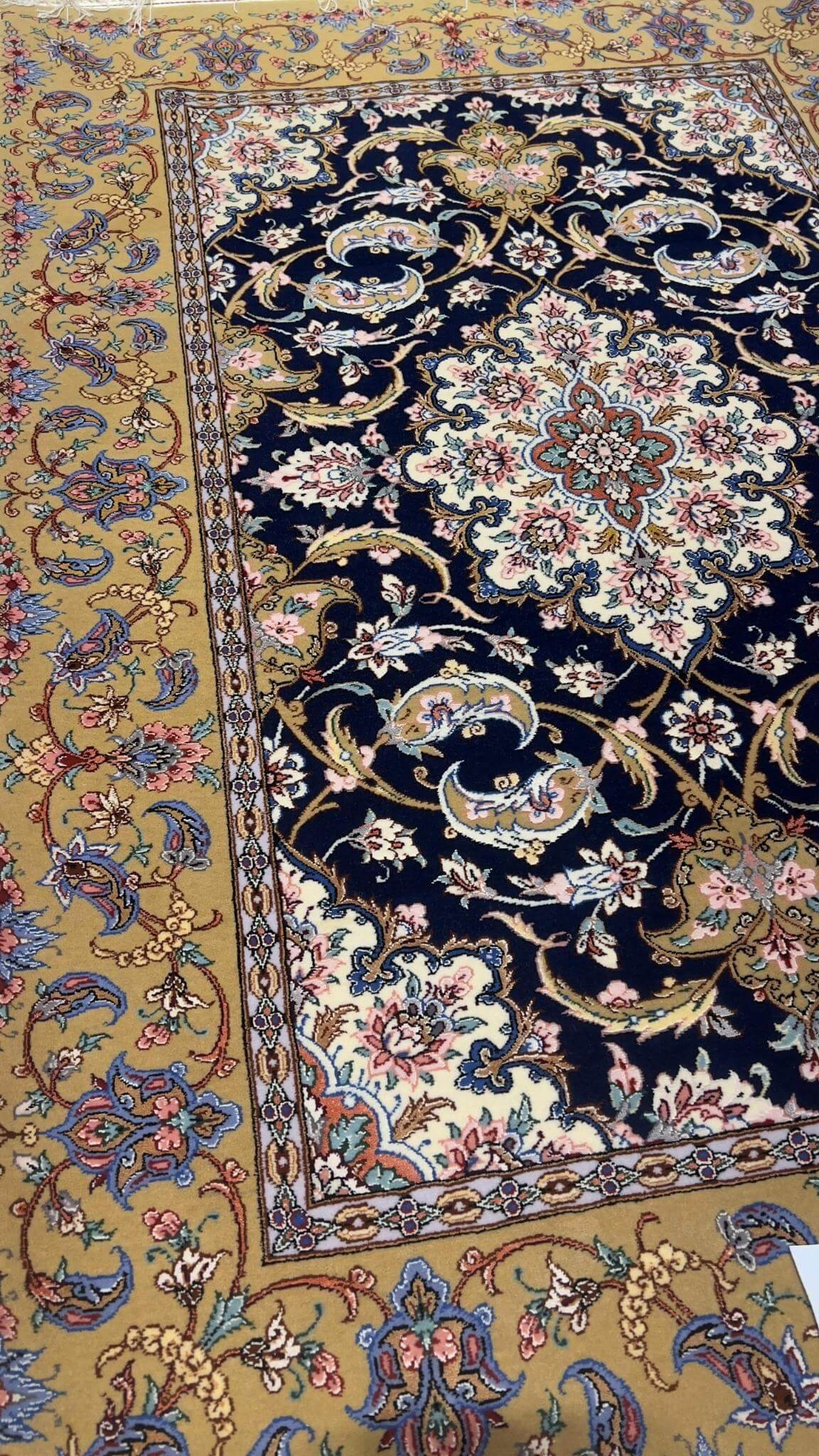 "Authentic Isfahan Persian Carpet for Sale - Hand-Knotted Silk and Wool Rug, 130 x 88 cm"